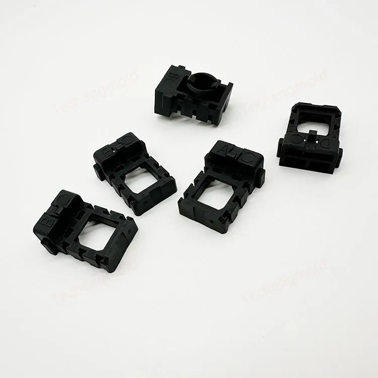 特诚科技PEI精密注塑件实拍 3